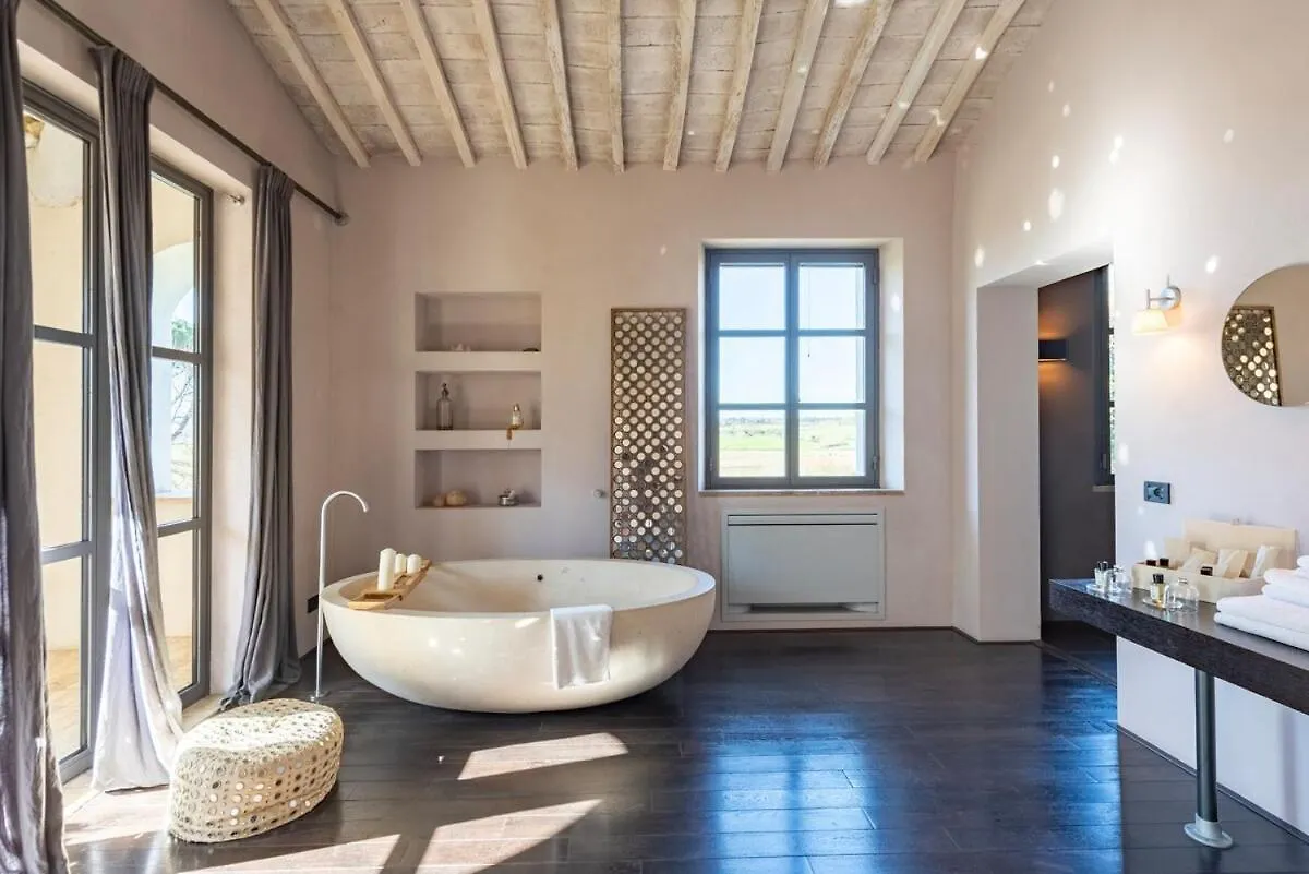 Villa Bergamotti With Pool, Comfort And View Buonconvento