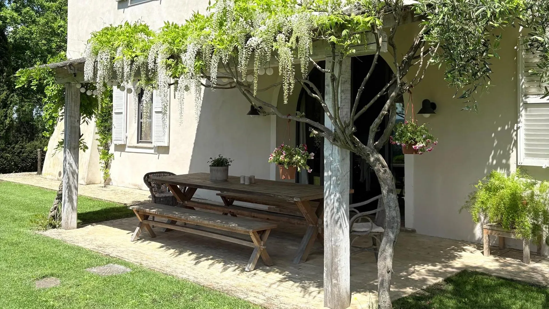 Villa Bergamotti With Pool, Comfort And View Buonconvento